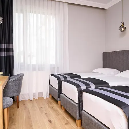 Buyuk Truva מלון 4*